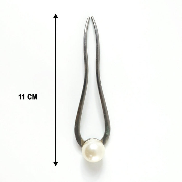 Minimalist pearl hair pin clip