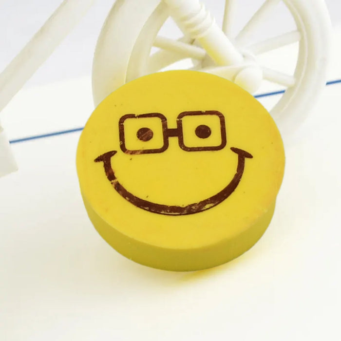 Ergonomic and stylish eraser, making schoolwork enjoyable.