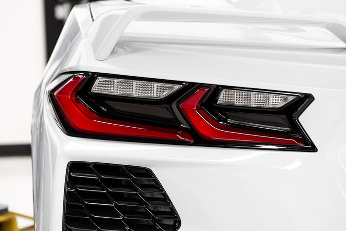 Tail light reflectors overlay for C8 Corvette